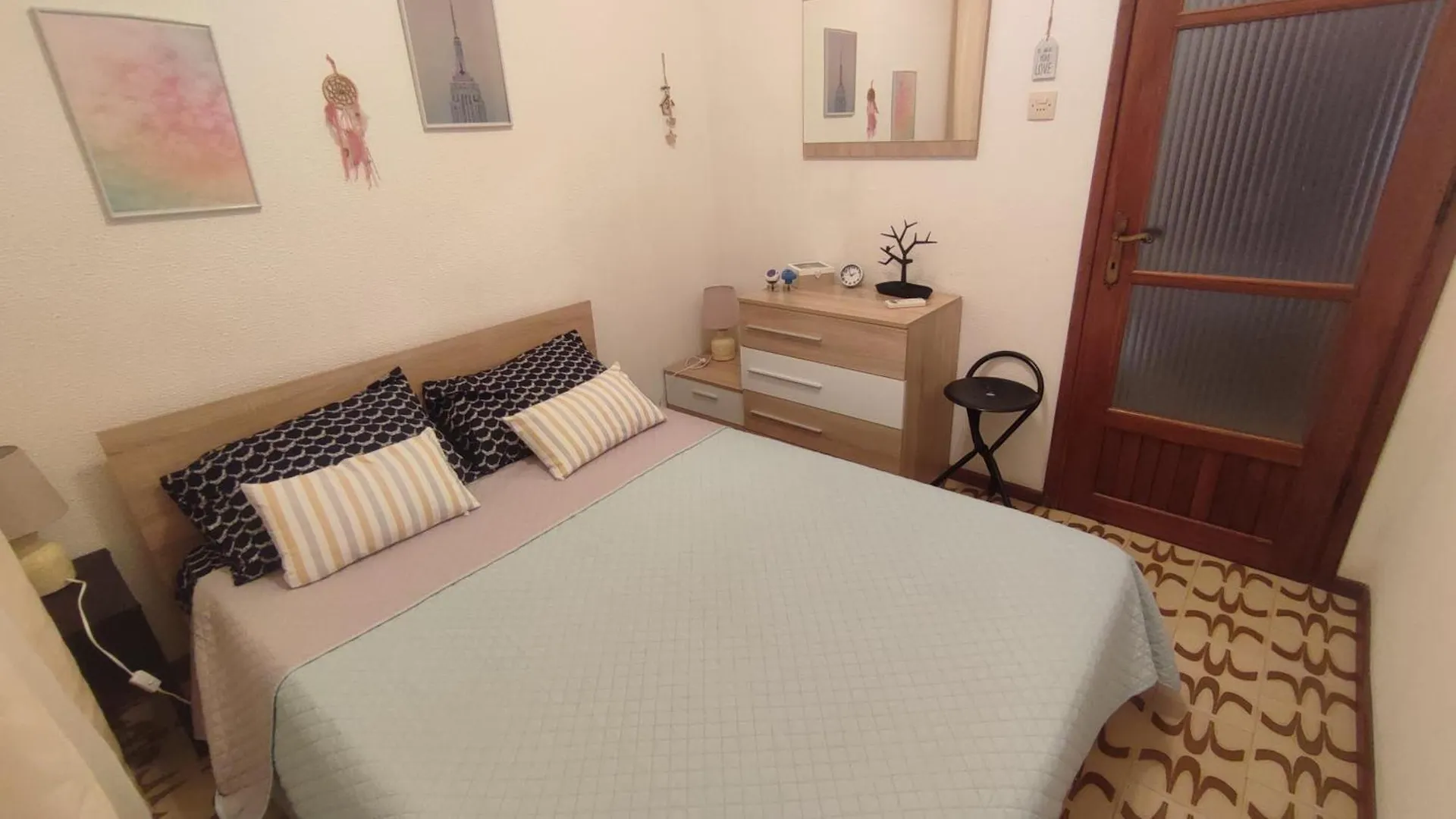 Entire Traditional Apartment At The Sea Nea Plagia